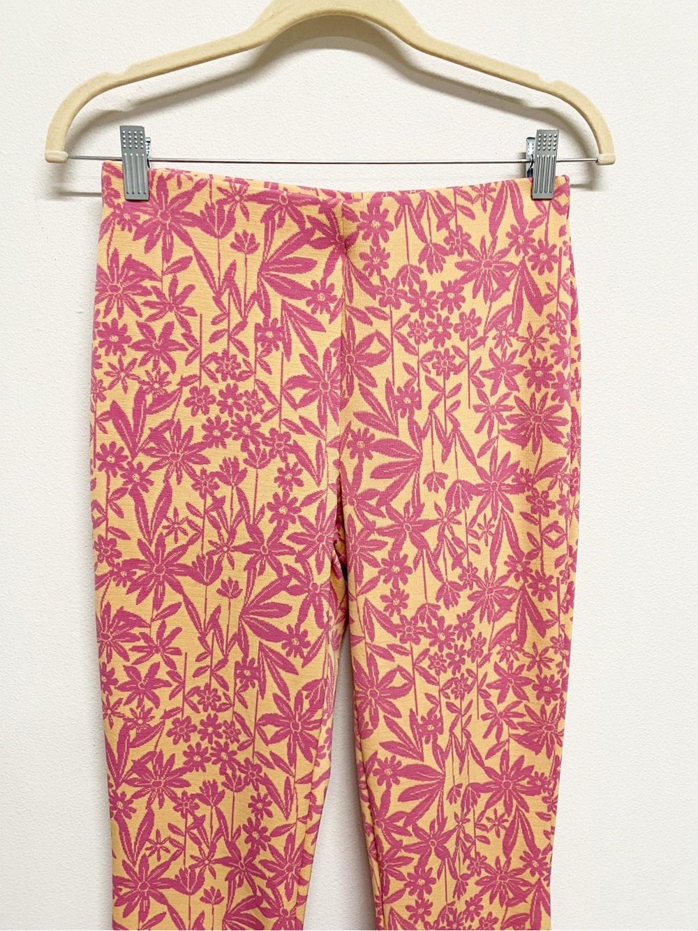 Zara Womens Orange and Pink Floral Retro Print Flared Jacquard Knit Leggings - Picture 4 of 8